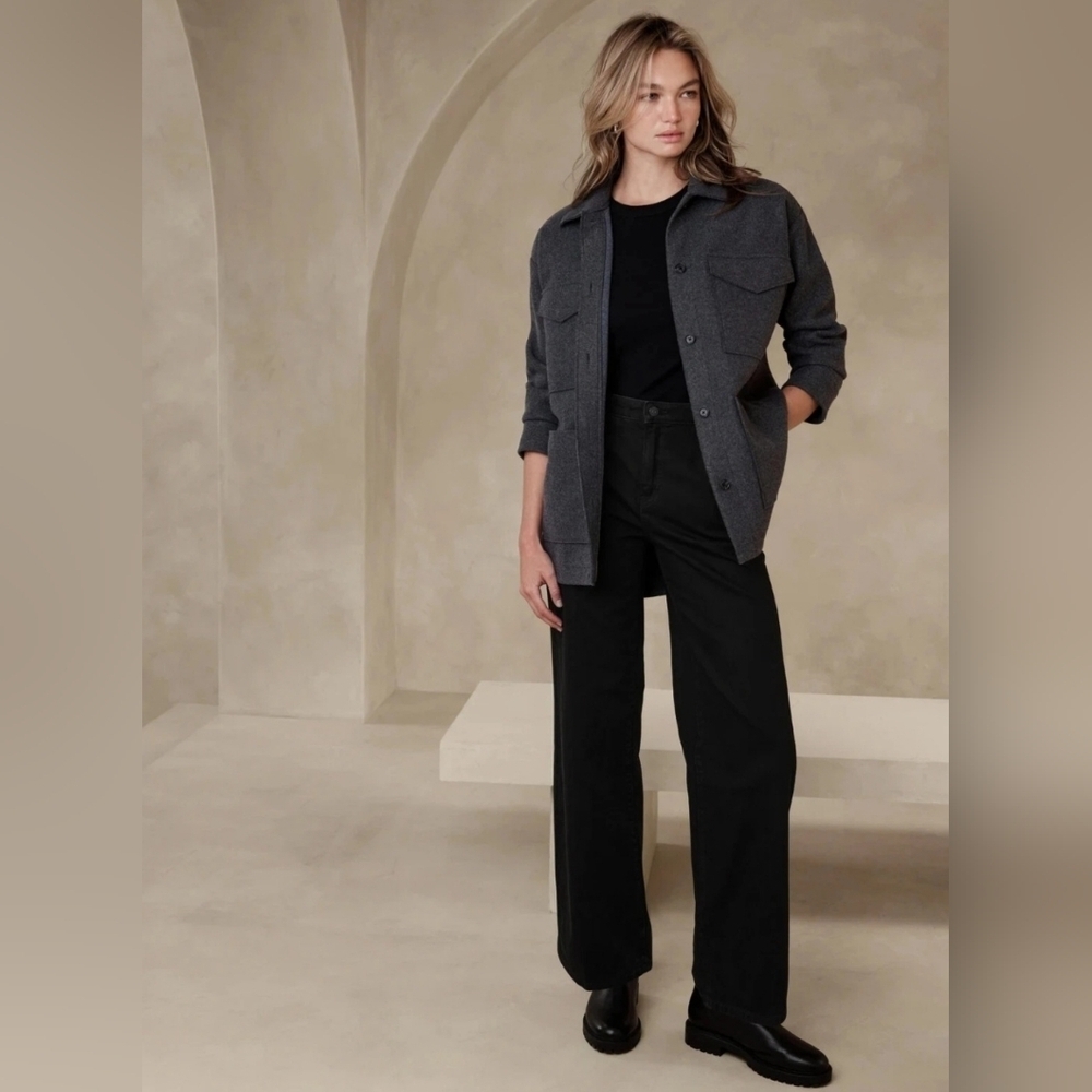 Banana Republic High Rise Wide Leg Trouser Jeans Black 30/10 PETITE NWT RT$120